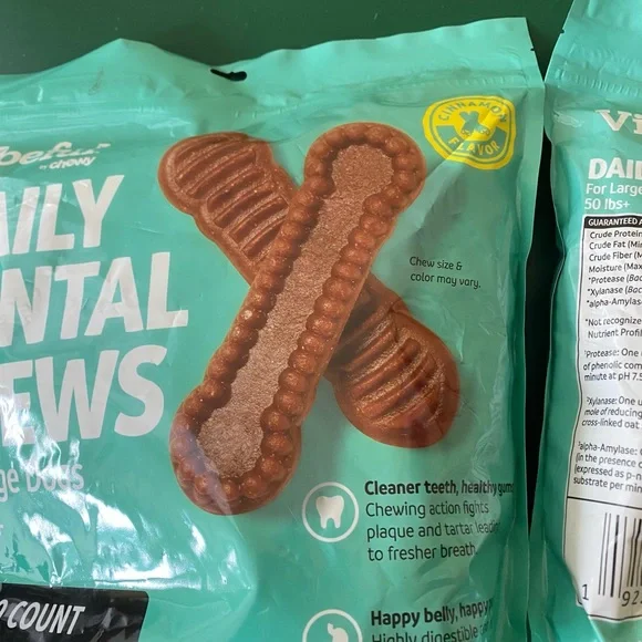 Vibeful by Chewy Daily Dental Chews for Large Dogs - 2 large 50.2oz bags - Picture 3 of 6